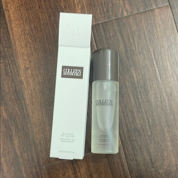 Rothschild Gray Gel Cleanser - Picture 1 of 6